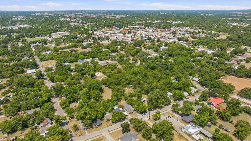 552 S Minter Street Stephenville, TX 76401