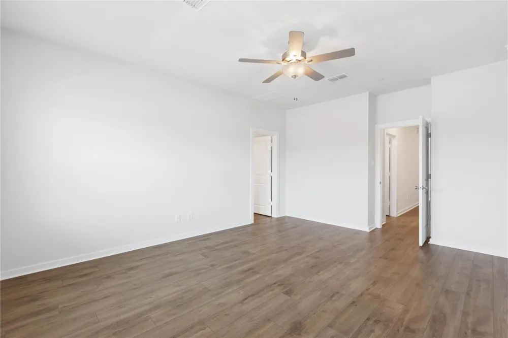 3033 Dovedale Street Pearland, TX 77584