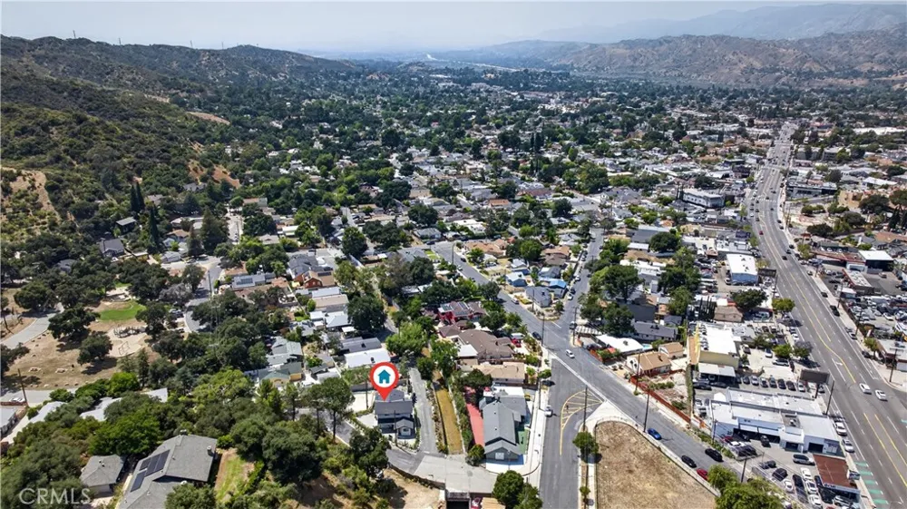 7515 Mcgroarty Los Angeles, CA 91042