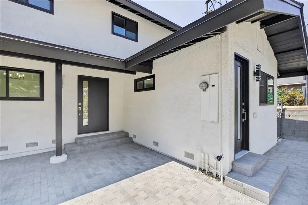 7515 Mcgroarty Los Angeles, CA 91042