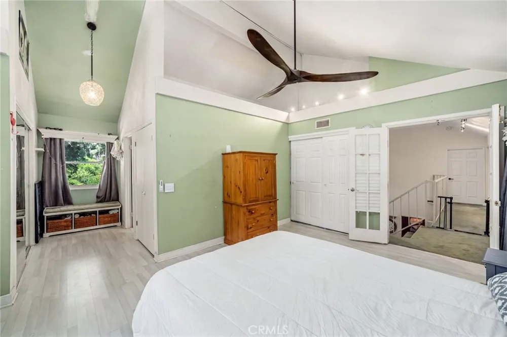 6 Oak Drive Mt Baldy, CA 91759