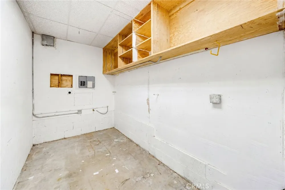 6 Oak Drive Mt Baldy, CA 91759