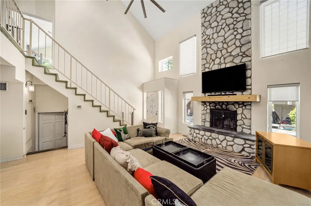 6 Oak Drive Mt Baldy, CA 91759