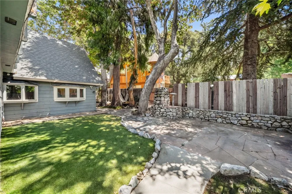 6 Oak Drive Mt Baldy, CA 91759