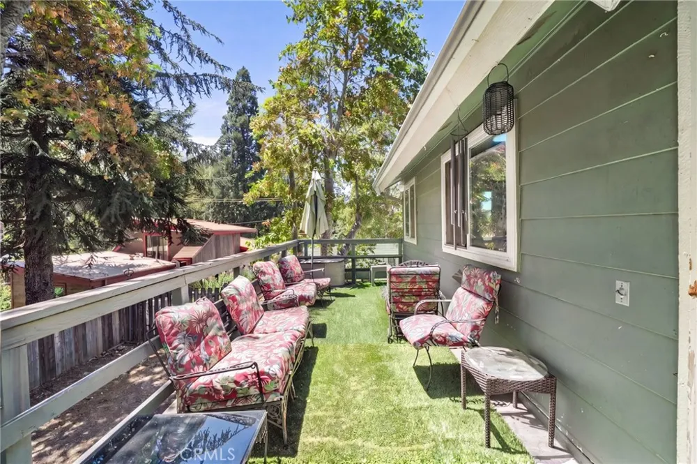 6 Oak Drive Mt Baldy, CA 91759