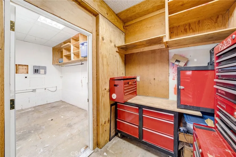 6 Oak Drive Mt Baldy, CA 91759