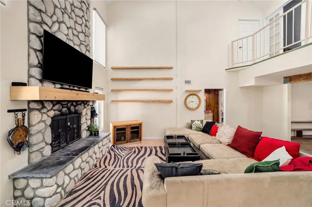 6 Oak Drive Mt Baldy, CA 91759