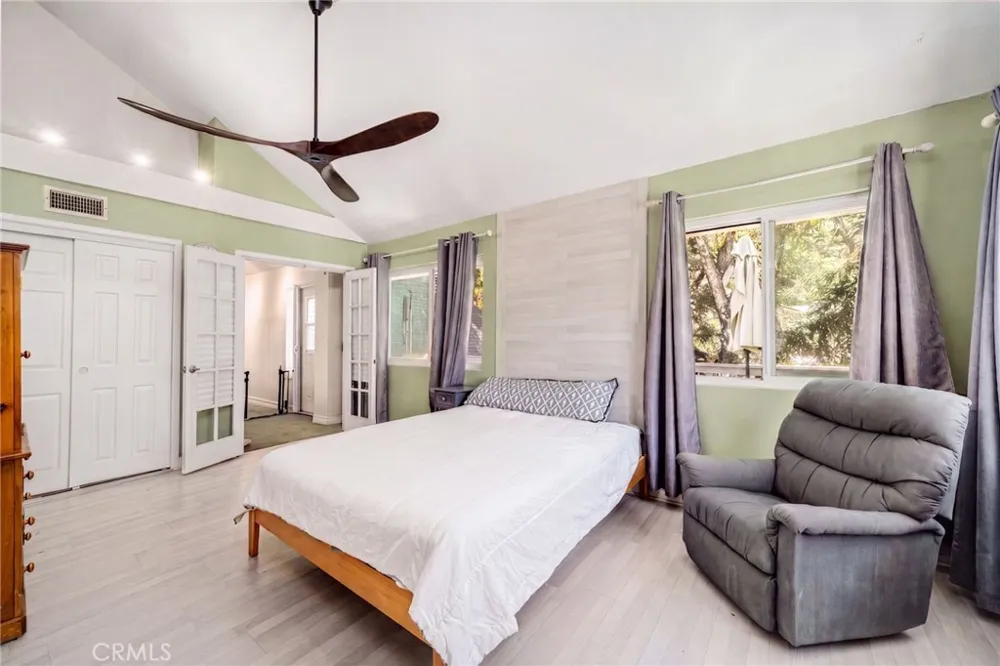6 Oak Drive Mt Baldy, CA 91759
