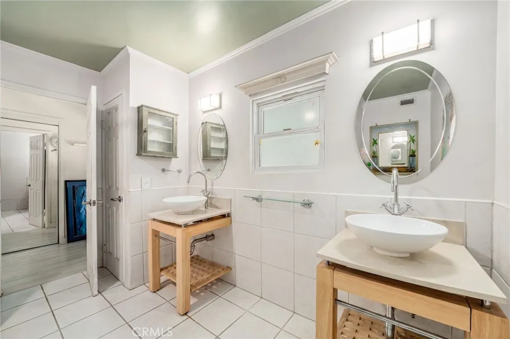 6 Oak Drive Mt Baldy, CA 91759