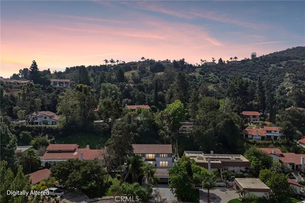 23670 Park Andorra Calabasas, CA 91302