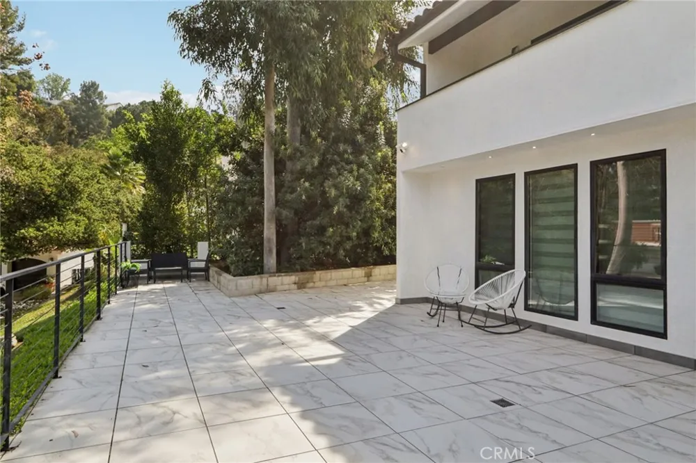 23670 Park Andorra Calabasas, CA 91302