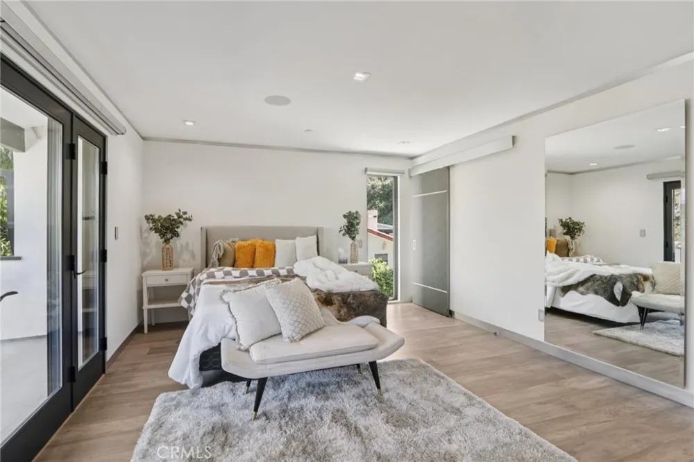 23670 Park Andorra Calabasas, CA 91302