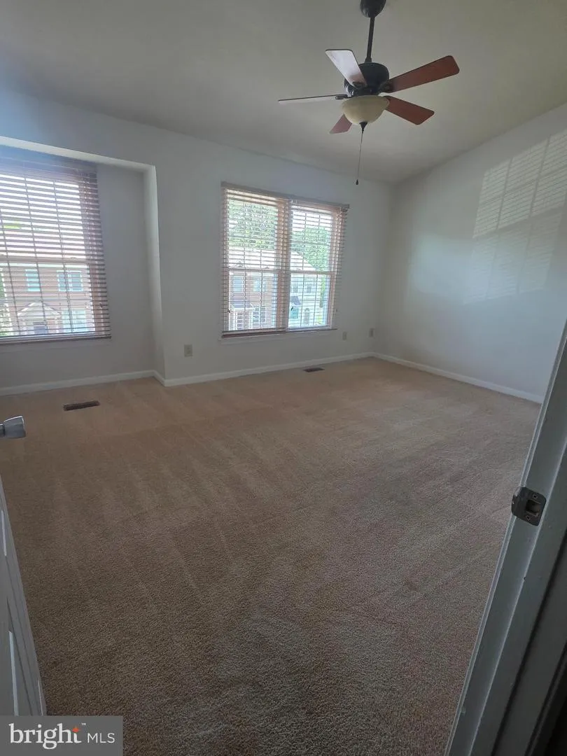 7766 BLACK HORSE COURT Manassas, VA 20109