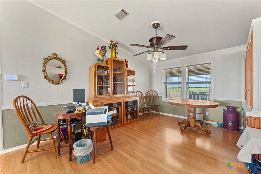 2124 Hackberry Road Holland, TX 76534
