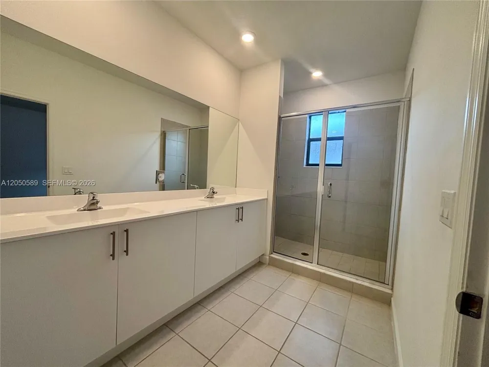 218 SW 159th Ct Pembroke Pines, FL 33027