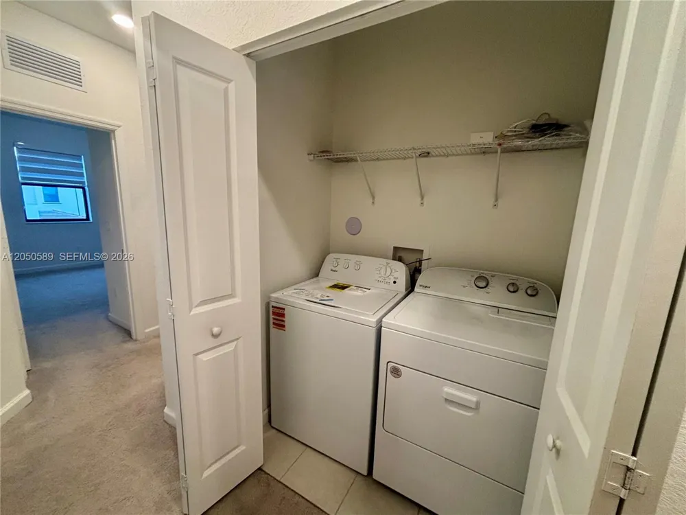 218 SW 159th Ct Pembroke Pines, FL 33027