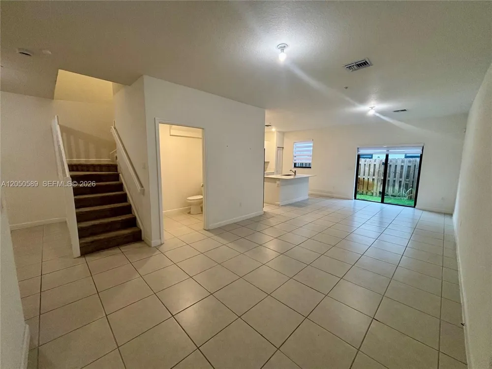 218 SW 159th Ct Pembroke Pines, FL 33027
