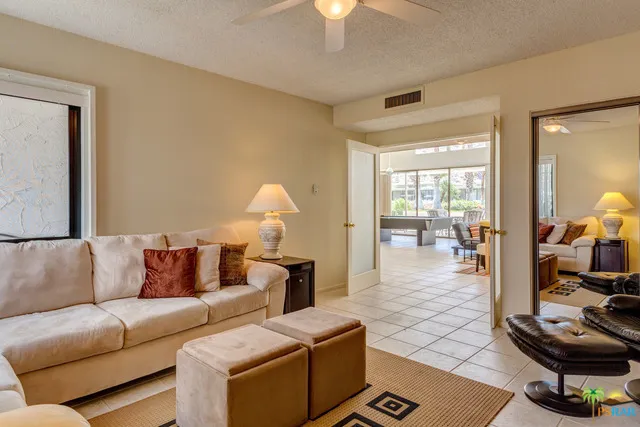 1533 E Canyon Estates Drive Palm Springs, CA 92264
