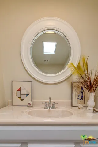 1533 E Canyon Estates Drive Palm Springs, CA 92264