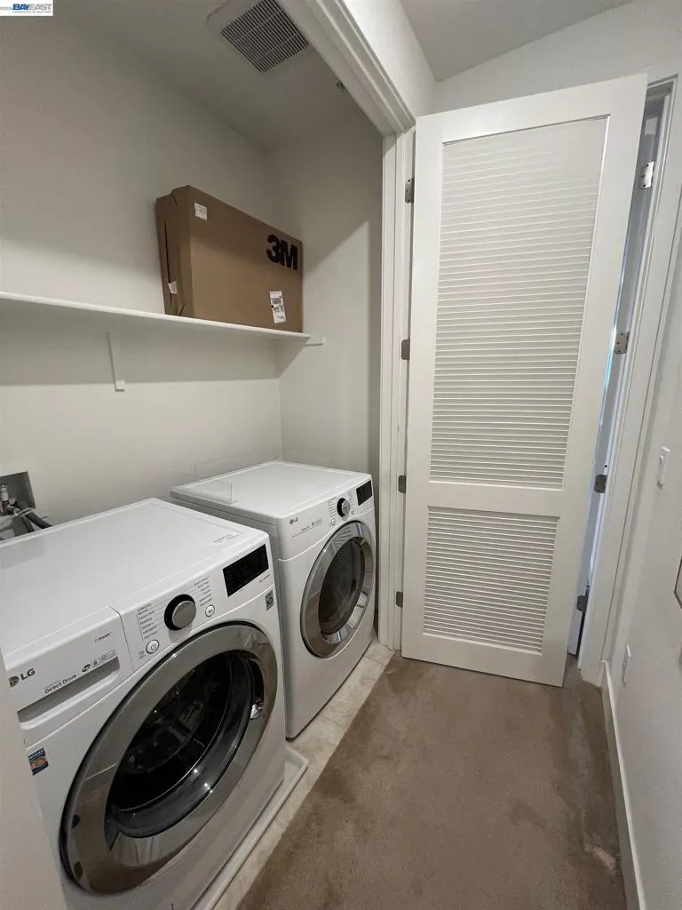 1233 Merry Loop Milpitas, CA 95035