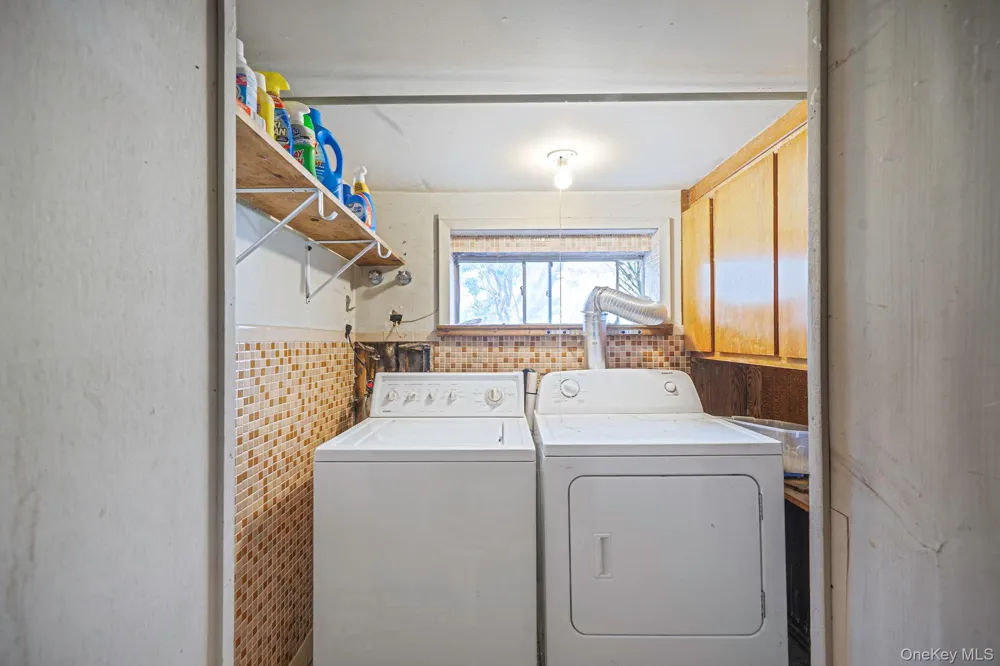 18 Houghton Boulevard Stony Brook, NY 11790