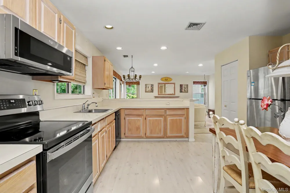 3176 Woodfield Court Yorktown Heights, NY 10598