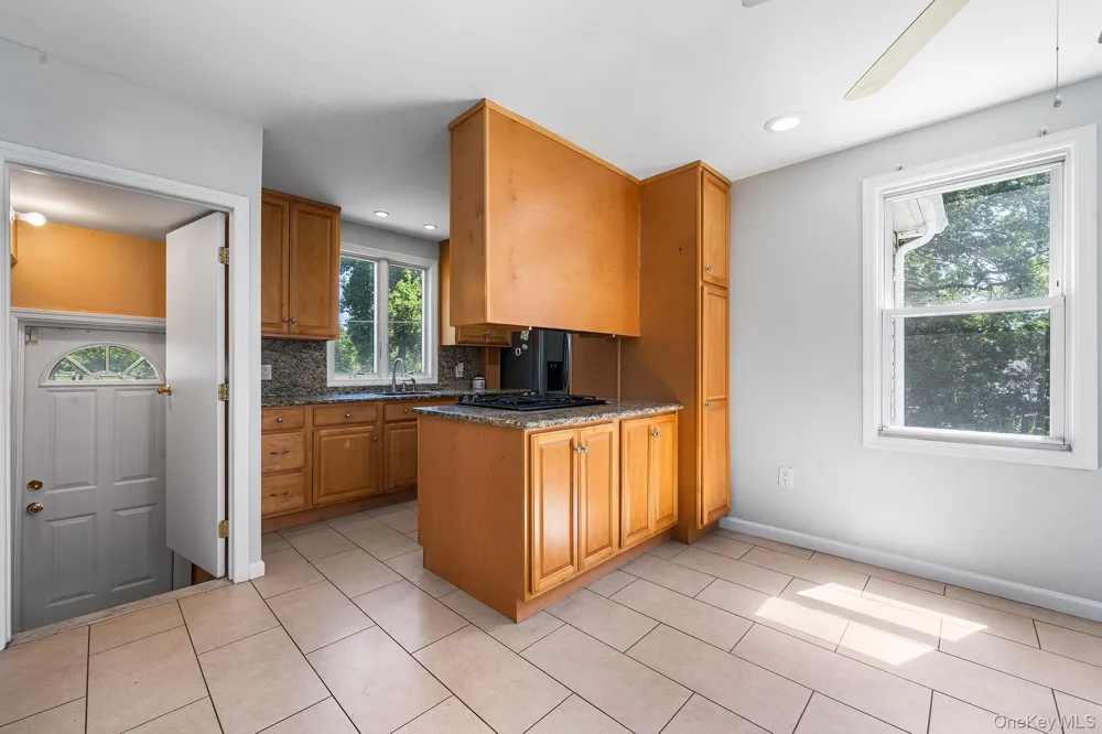 6005 168th Street Fresh Meadows, NY 11365