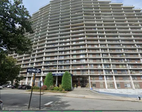2540 Shore Boulevard #20N