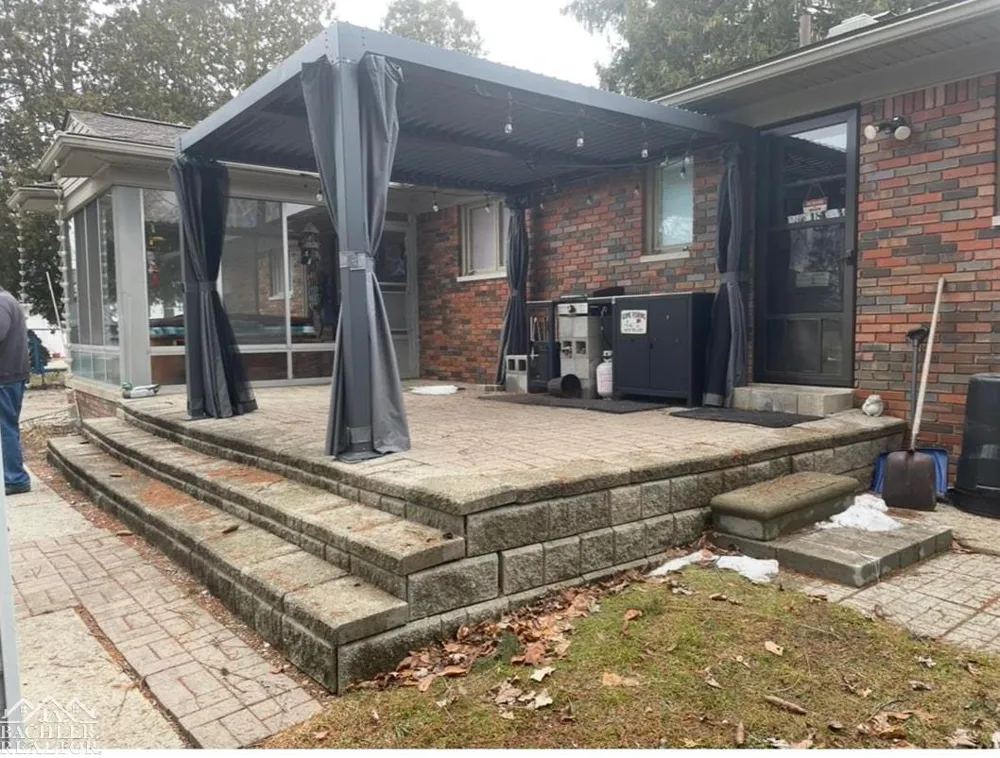 2567 St. Clair River Drive Clay Township, MI 48001