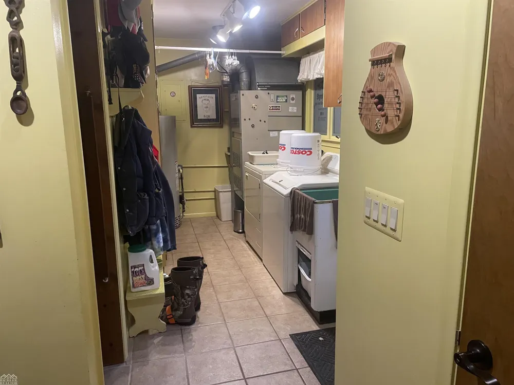 2567 St. Clair River Drive Clay Township, MI 48001