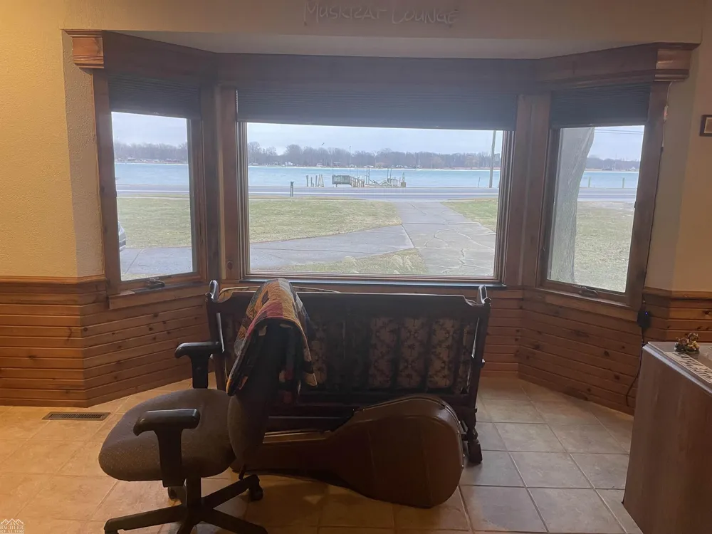 2567 St. Clair River Drive Clay Township, MI 48001