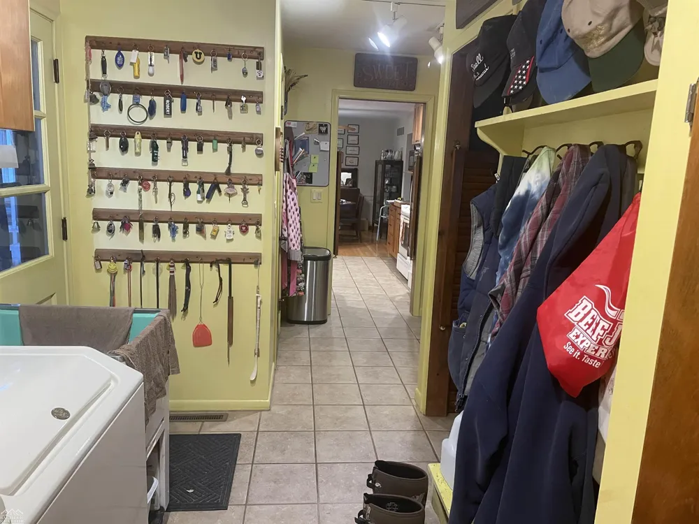 2567 St. Clair River Drive Clay Township, MI 48001