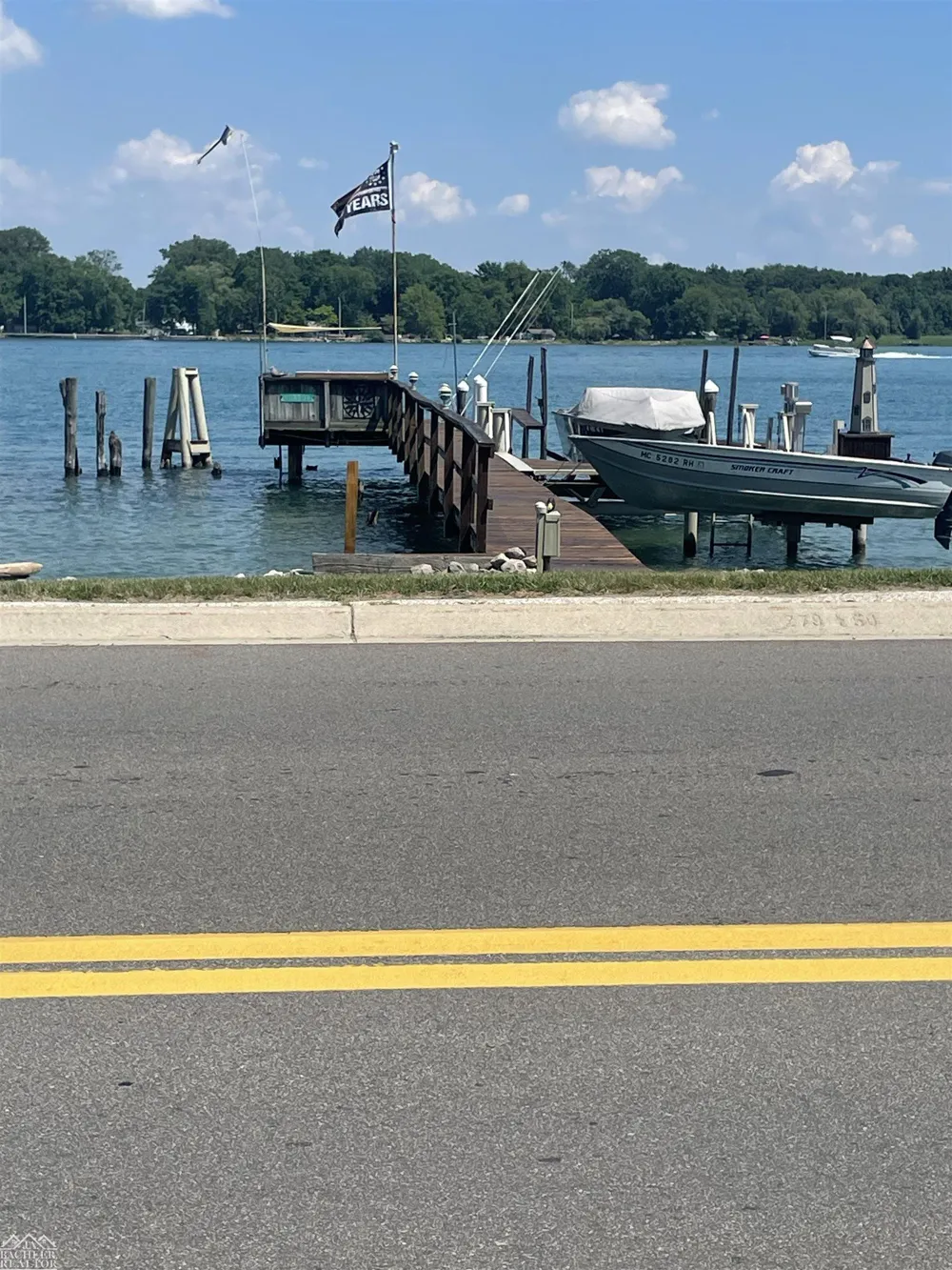 2567 St. Clair River Drive Clay Township, MI 48001