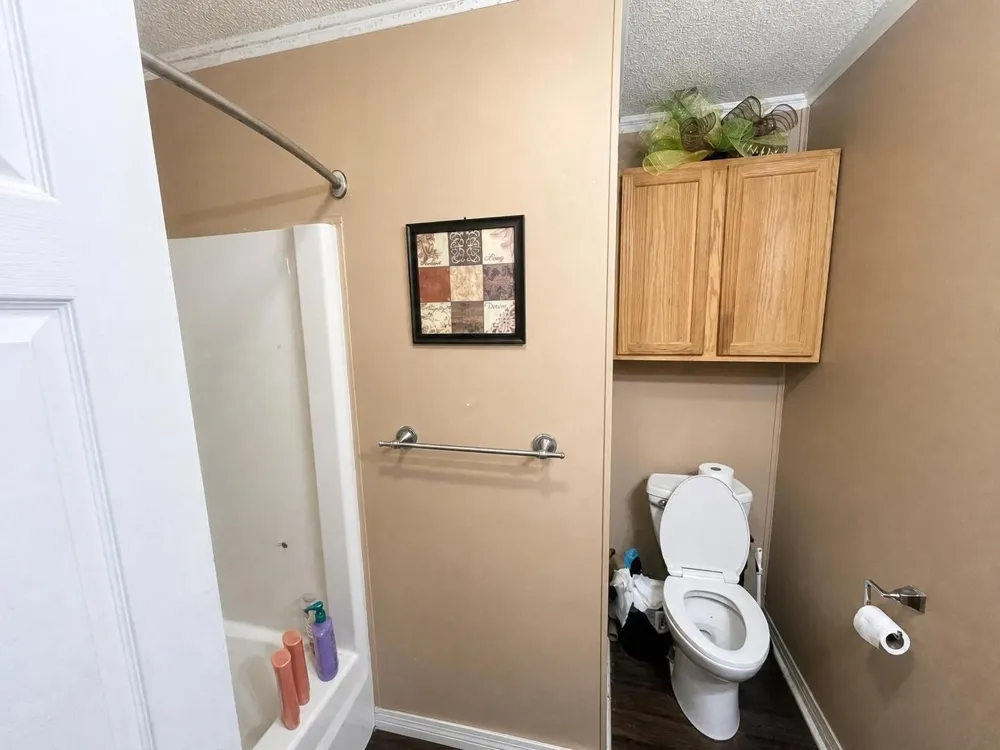 655 E End Dr Savannah, TN 38372