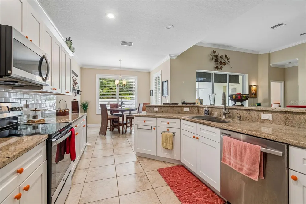 8040 57TH STREET Pinellas Park, FL 33781