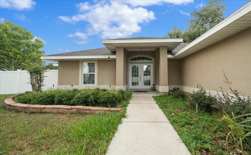 60 OWENS STREET Umatilla, FL 32784