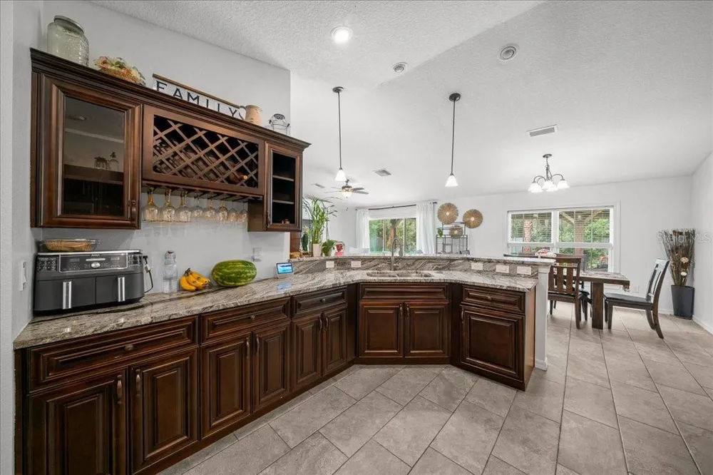 60 OWENS STREET Umatilla, FL 32784