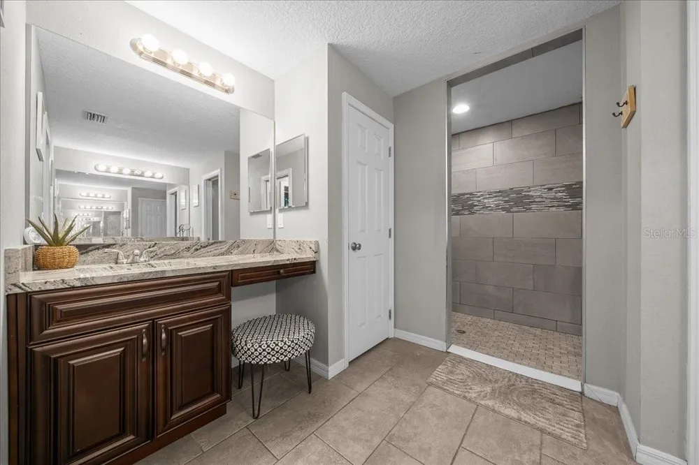 60 OWENS STREET Umatilla, FL 32784