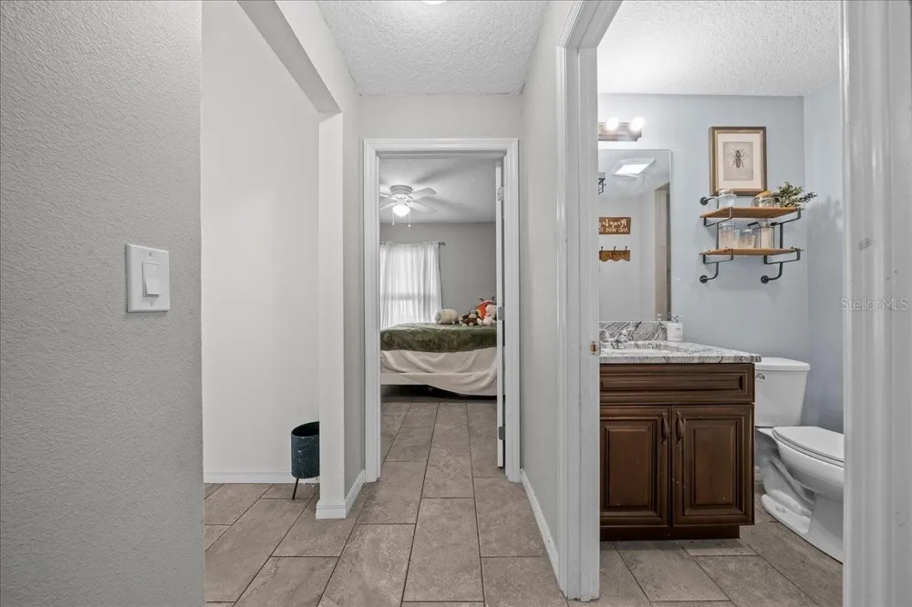60 OWENS STREET Umatilla, FL 32784