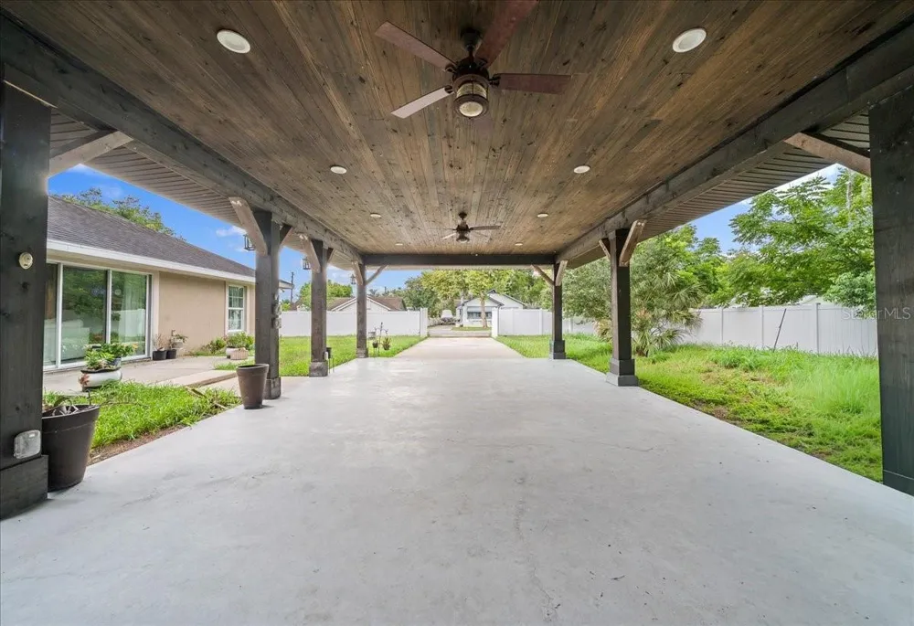 60 OWENS STREET Umatilla, FL 32784
