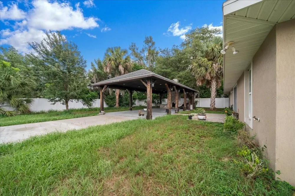 60 OWENS STREET Umatilla, FL 32784