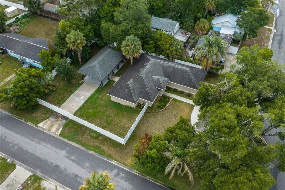 60 OWENS STREET Umatilla, FL 32784