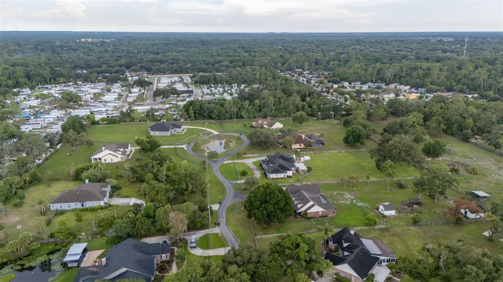 8312 REVELS ROAD Riverview, FL 33569