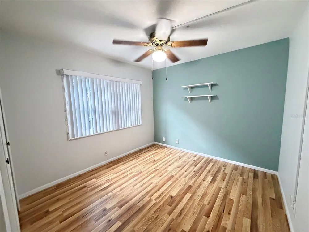 333 LAKE HOWARD DRIVE NW #211B Winter Haven, FL 33880