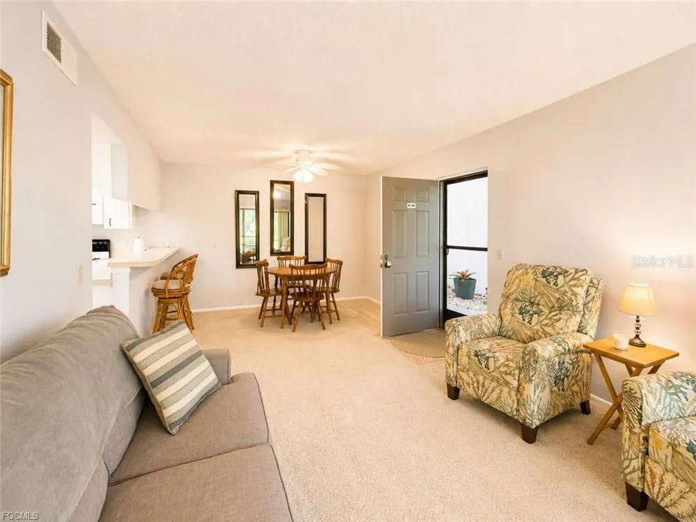 1515 FORREST NELSON BOULEVARD #M106 Port Charlotte, FL 33952