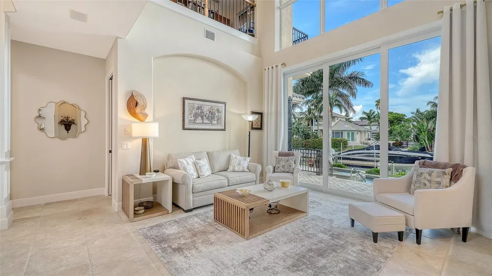 657 HALYARD LANE Longboat Key, FL 34228