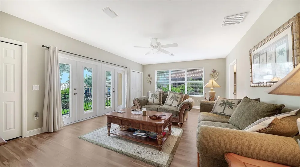 657 HALYARD LANE Longboat Key, FL 34228