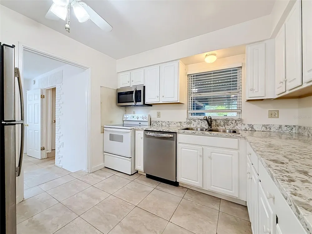 6430 83RD AVENUE Pinellas Park, FL 33781