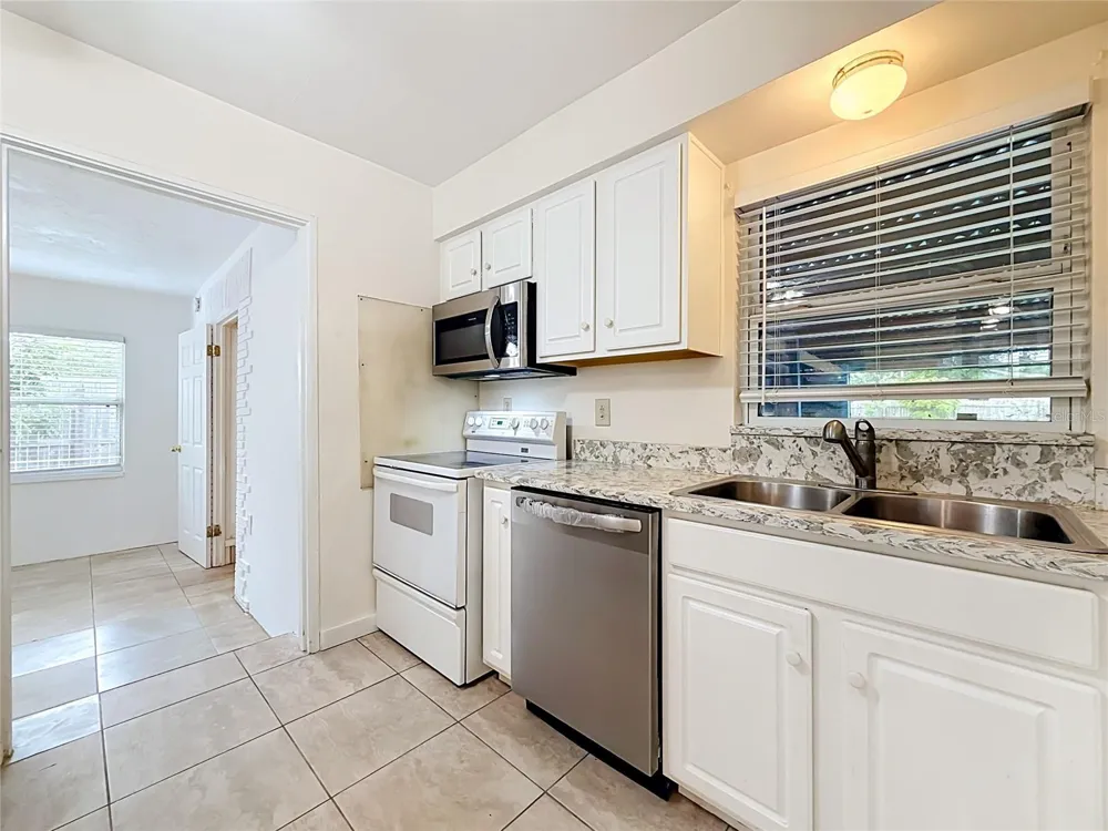 6430 83RD AVENUE Pinellas Park, FL 33781