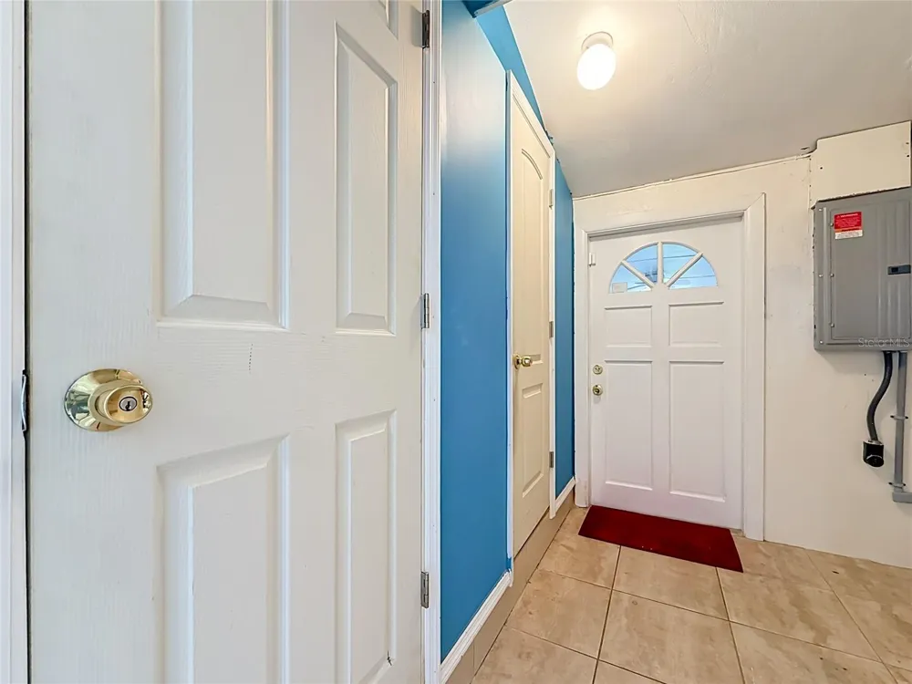 6430 83RD AVENUE Pinellas Park, FL 33781
